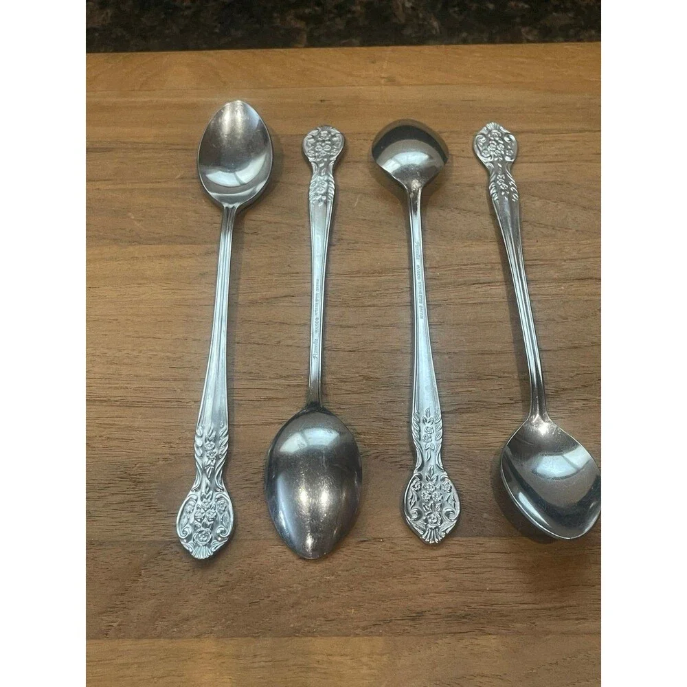Pamela Pattern 4 long ice tea spoons By Nasco